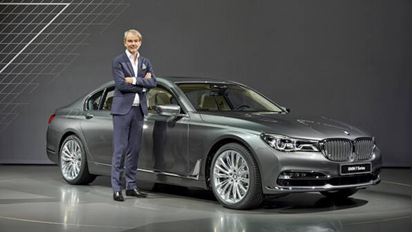 2016 BMW 7 Series unveiled
