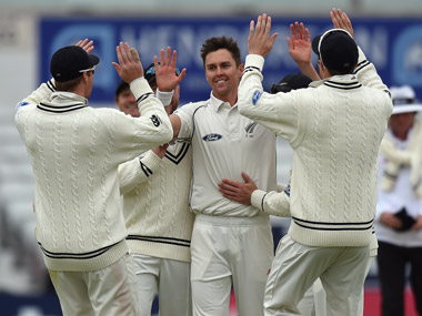 England left reeling as New Zealand push for series-levelling victory England left reeling as New Zealand push for series-levelling victory