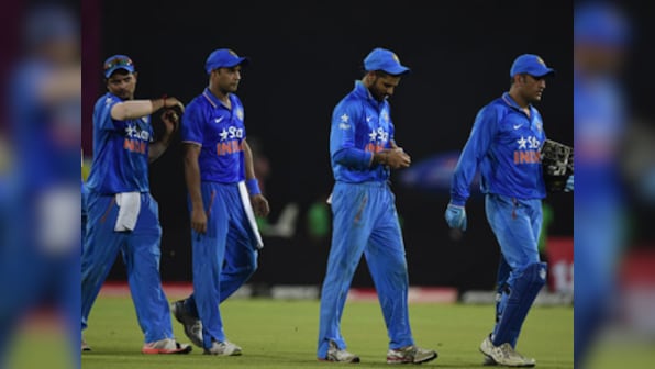 India backing too many quick bowlers who haven't been bowling well: Dhoni