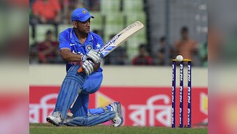 Beauty of Dhoni's batting is he can float up and down and get runs anywhere, says Gavaskar