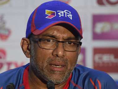 Sri Lanka coach Chandika Hathurusingha bans music during training, wants to impose strict discipline in team Sri Lanka coach Chandika Hathurusingha bans music during training, wants to impose strict discipline in team