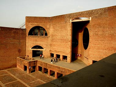 IIMs tweak screening and admission process, witness more diversity in terms of gender, backgrounds IIMs tweak screening and admission process, witness more diversity in terms of gender, backgrounds