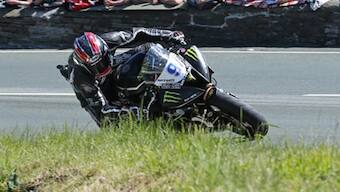 2015 IOMTT: Ian Hutchinson notches up third win