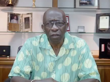 Comedian Fool: Watch tainted former FIFA official Warner troll himself, again Comedian Fool: Watch tainted former FIFA official Warner troll himself, again