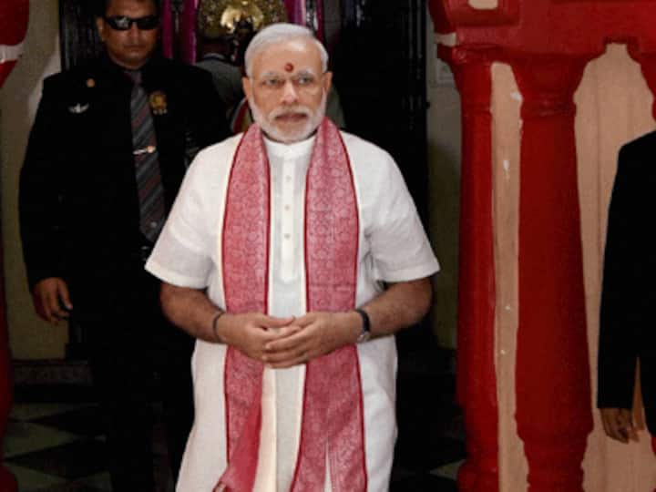 Even as Modi receives award on Vajpayee's behalf, Bangladesh media hails his visit 