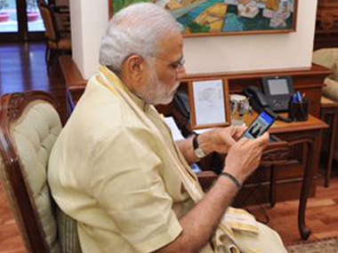 PM Modi launches 'Narendra Modi Mobile App', provides instant updates to ‘stay connected’  PM Modi launches 'Narendra Modi Mobile App', provides instant updates to ‘stay connected’