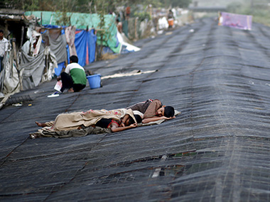 Pakistan heatwave claims 26 more lives, death toll rises to nearly 1300 Pakistan heatwave claims 26 more lives, death toll rises to nearly 1300