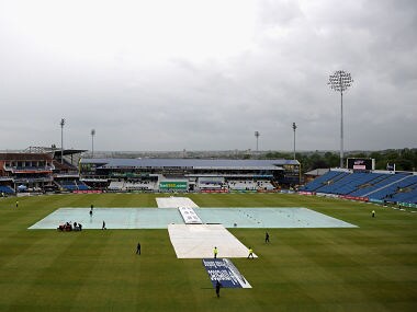 Rain holds up New Zealand's victory bid on day four