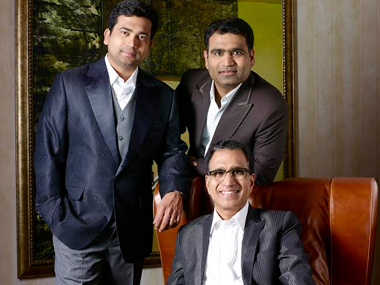 The clothing store that went into jewellery: Kalyan Jewellers' Kalyanaraman on his path to success The clothing store that went into jewellery: Kalyan Jewellers' Kalyanaraman on his path to success