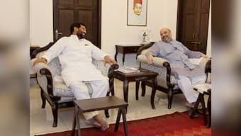 Bihar polls: BJP-led NDA to campaign jointly with LJP, Amit Shah meets Ram Vilas Paswan