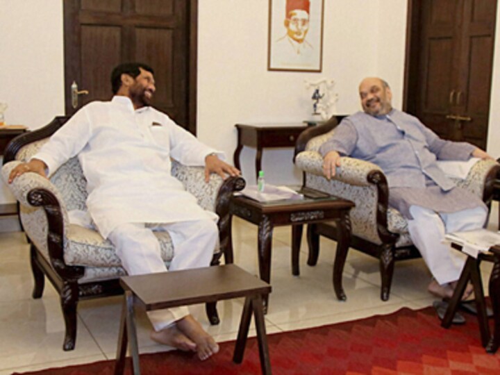 Bihar polls: BJP-led NDA to campaign jointly with LJP, Amit Shah meets Ram Vilas Paswan