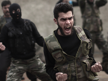 US program to train Syrian rebels loses momentum: Less than 100 volunteers sign up  US program to train Syrian rebels loses momentum: Less than 100 volunteers sign up