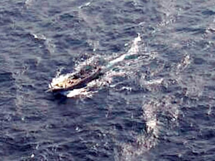 Eight passengers dead as boat sinks near Fort Kochi