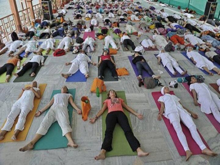 International Yoga Day: Muted celebrations in Pakistan, bigger event planned after Ramadan