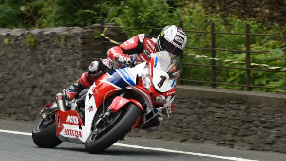 2015 IOMTT: John McGuinness wins Senior TT 2015 IOMTT: John McGuinness wins Senior TT