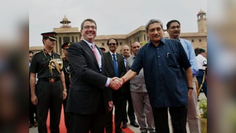 US Defence Secretary Ashton Carter meets Indian counterpart Manohar Parrikar