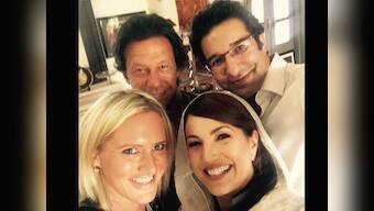When Pakistan cricket legends Imran and Wasim clicked a 'selfie of epic proportions'