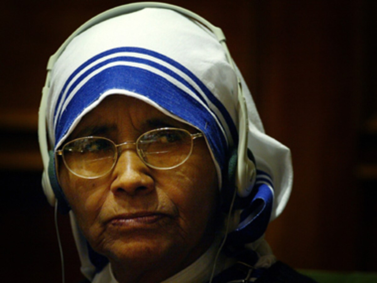 Nirmala Joshi, 81; nun replaced Mother Teresa in mission work