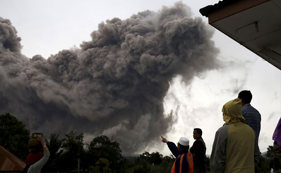 Indonesia: 10 hurt as volcano erupts on Java Island, injured rushed to hospital Indonesia: 10 hurt as volcano erupts on Java Island, injured rushed to hospital