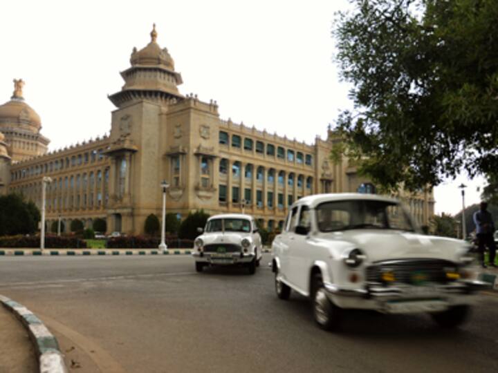 Bureacrats fleeing from Modi's Delhi: A 'control freak' PM is not the only reason
