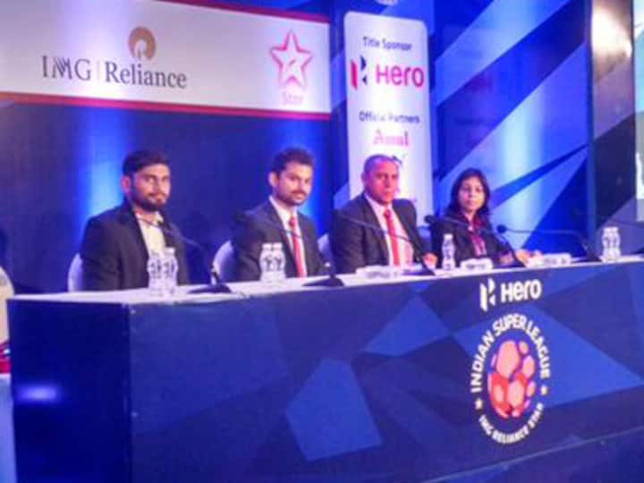 ISL 2015: I still practice my curling freekicks everyday, says Roberto Carlos ISL 2015: I still practice my curling freekicks everyday, says Roberto Carlos