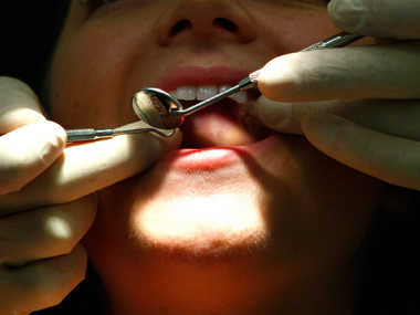 The 50 first dates redux: Dentist leaves UK man with 90-minute memory The 50 first dates redux: Dentist leaves UK man with 90-minute memory