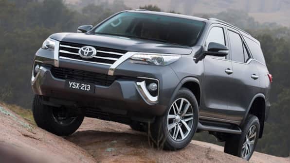 2016 Toyota Fortuner revealed in Australia