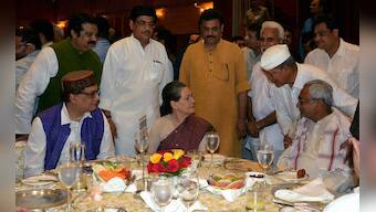 Sonia Gandhi's iftaar sees all opposition parties in attendance, except Mulayam