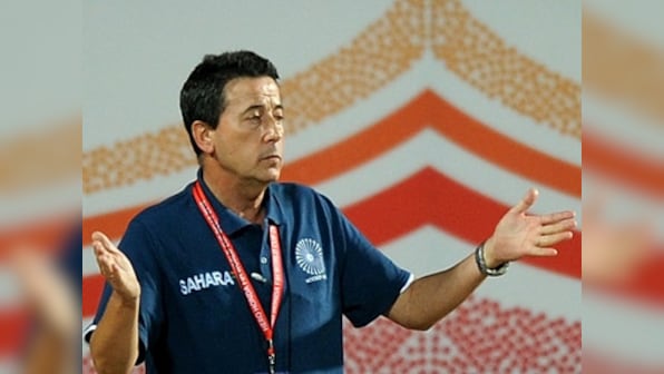 Hockey: Former coach Jose Brasa backs Van Ass, says HI and SAI treat coaches like puppets