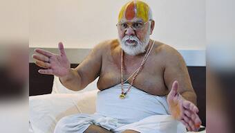 Hindu religious leader slams ghar wapsi, religious leaders making controversial statements