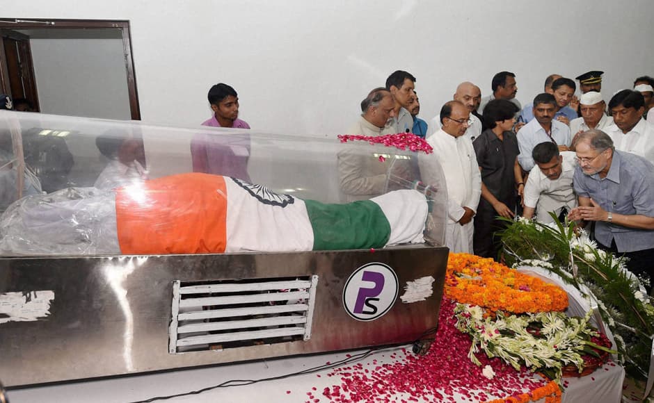 PTI7_28_2015_000245B