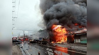 Blast tears through nightclub in Philippines, one dead