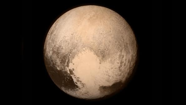 #Plutoflyby trends on Twitter as NASA's New Horizon sends breathtaking photo