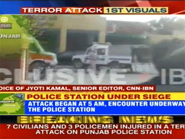 Live: Lashkar-e-Taiba behind attacks in Gurdaspur, say MHA sources; Pakistan condemns strike Live: Lashkar-e-Taiba behind attacks in Gurdaspur, say MHA sources; Pakistan condemns strike