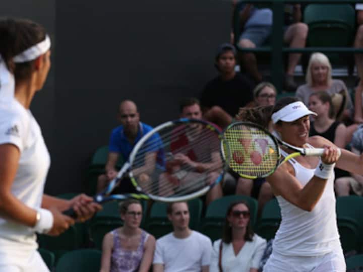 Sania-Martina ease past Diyas-Zheng into Wimbledon second round