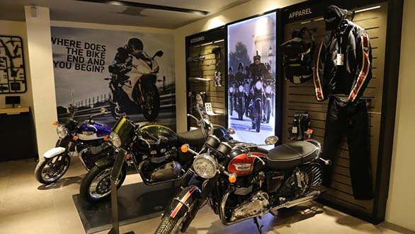 Triumph inaugurates new dealership in Indore Triumph inaugurates new dealership in Indore