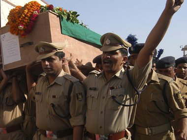 Maoist rebels abduct four police officers in Chhattisgarh Maoist rebels abduct four police officers in Chhattisgarh