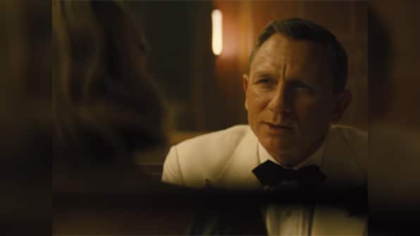 Royals and 007 cast give sparkle to 'Spectre' world premiere