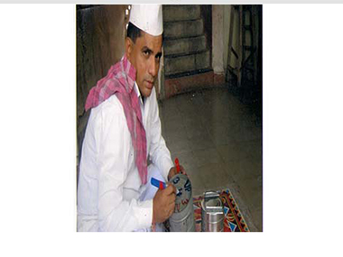 Govt asks Mumbai 'dabbawalas' to affix cleanliness messages on tiffins Govt asks Mumbai 'dabbawalas' to affix cleanliness messages on tiffins