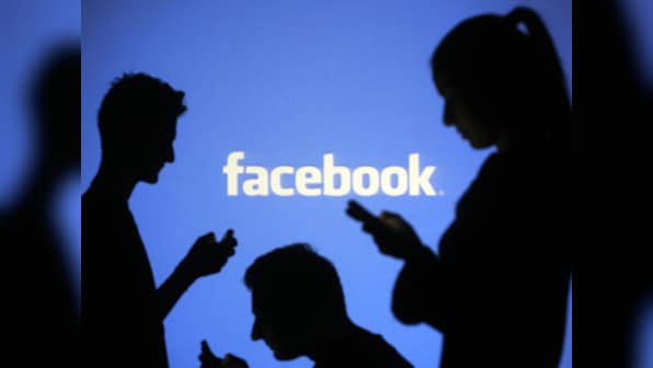 Laugh over LOL: Study says Facebook users use 'haha' more than emojis and 'lol'