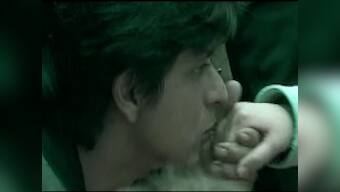 'Fan' teaser shows why Shah Rukh Khan is the 'baadshah' of Bollywood