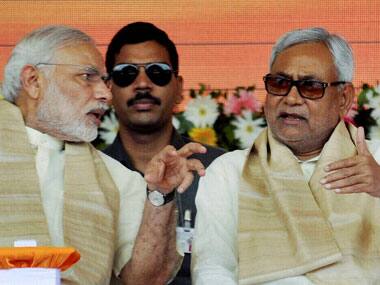 Modi and Nitish Kumar at Patna. Image courtesy: PTI.