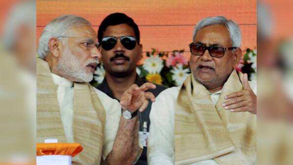At Patna, Modi praises Nitish Kumar, slams Lalu, Congress