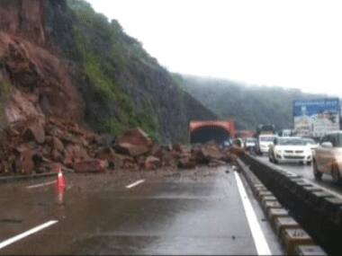 Landslide on Mumbai-Pune expressway kills two, disrupts traffic