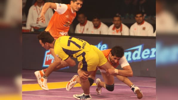 Pro Kabaddi: U Mumba notch hat-trick of wins, Telugu Titans thump Puneri Paltan