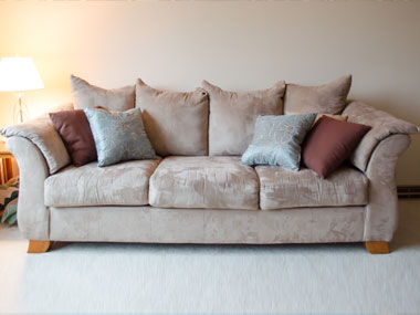 Gujarat mechanic designs 'AC sofa' with help from NID alumnus Gujarat mechanic designs 'AC sofa' with help from NID alumnus