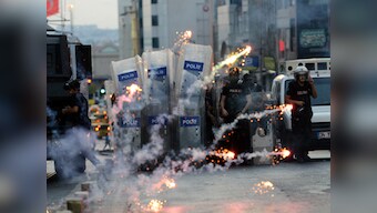 Adding fuel to fire: Turkish police use tear gas, water cannons to disperse demonstrators 