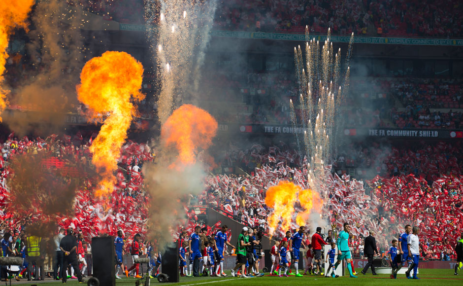 English football is back as Arsenal defeat Chelsea in season's curtain-raiser English football is back as Arsenal defeat Chelsea in season's curtain-raiser