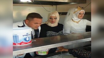 This Turkish couple decided to feed 4,000 Syrian refugees as part of their wedding celebrations