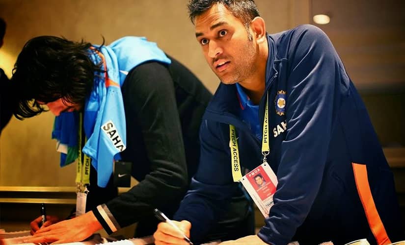 File photo of Dhoni and Ishant Sharma. IBNLive